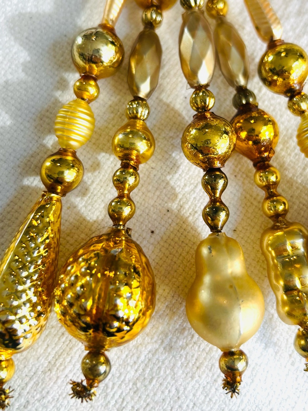 Vintage repurposed mercury glass garland bead icicle holiday Christmas ornaments - Picture 4 of 6